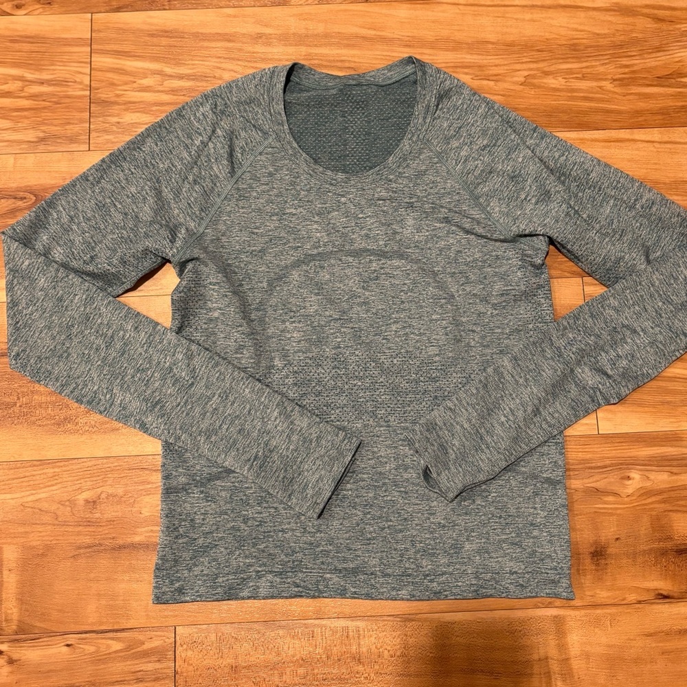 Lululemon Swiftly Tech 2.0 Long Sleeve *Race